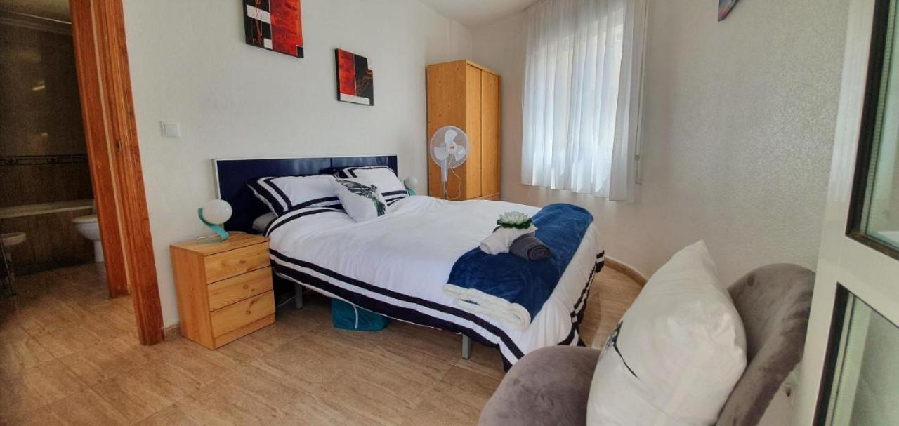 Harbour View - 2 Bed Apt - Torrevieja Lejlighed Eksteriør billede